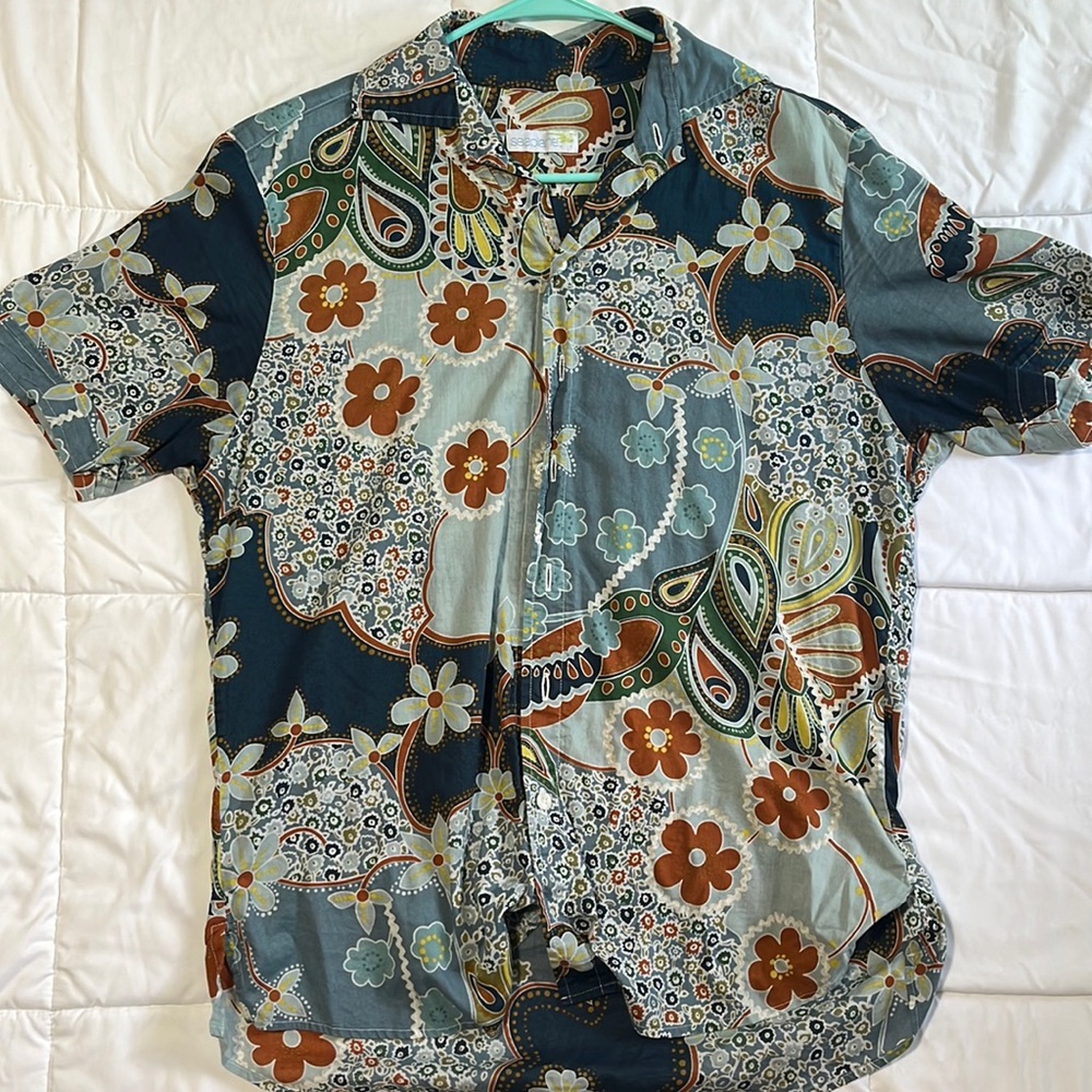 Seaplane Men’s Abstract Floral Print Button Up Shirt Medium
